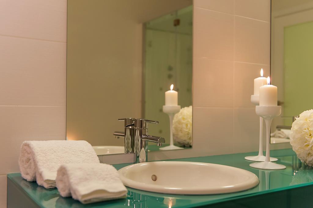 Vinyl M Hotel - Adults Only Mealhada Pokoj fotografie